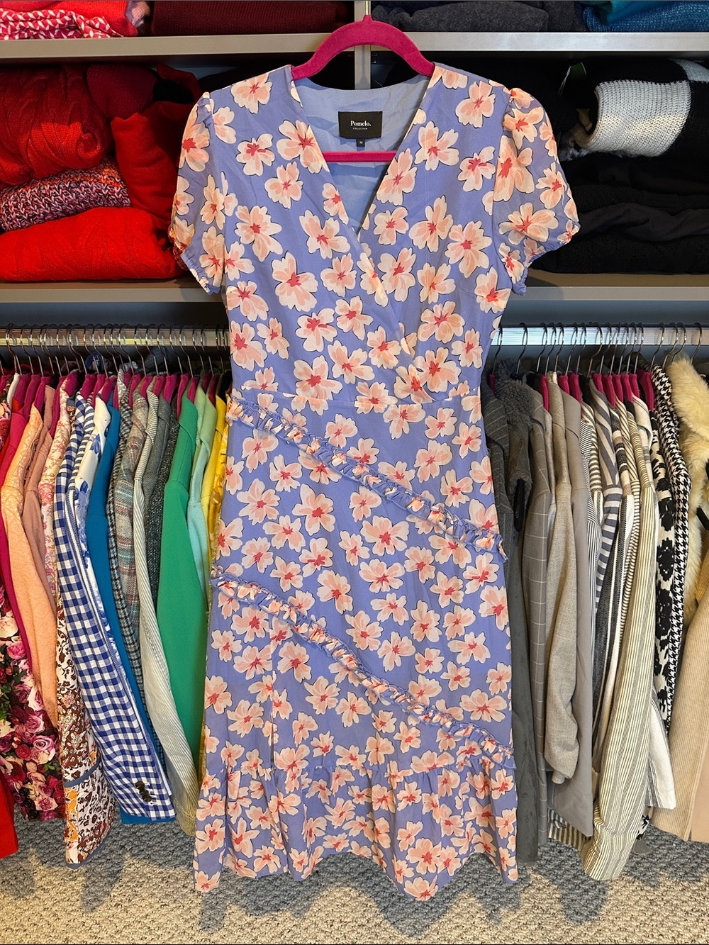 Pomelo blue/pink floral short sleeve side zipper lined midi dress size M
